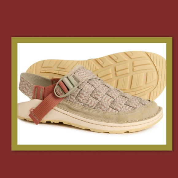 CHACO CANYON WOVEN CLOGS.